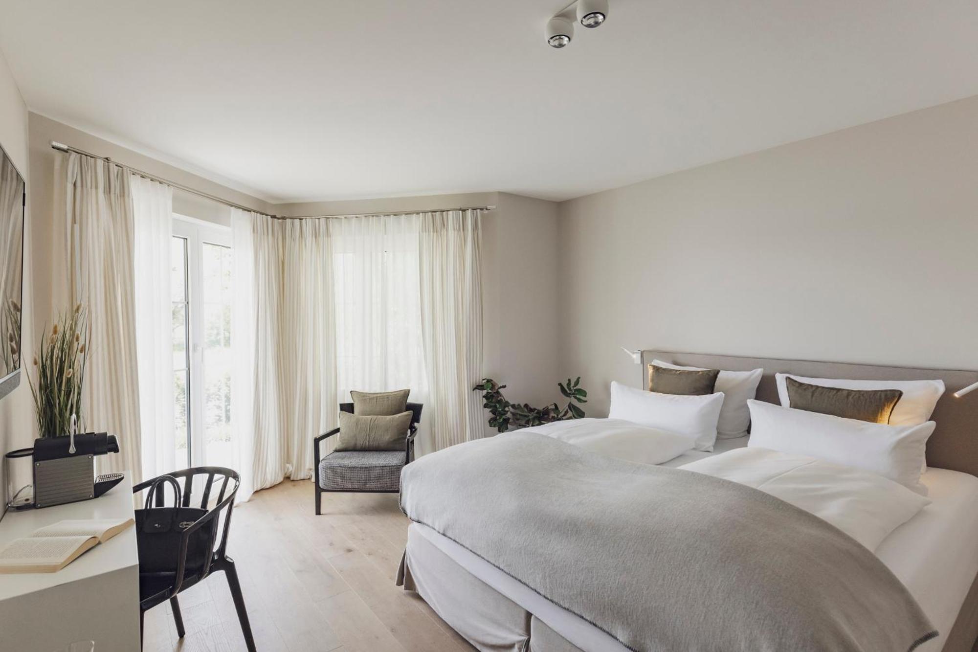 Hotel Caraleon